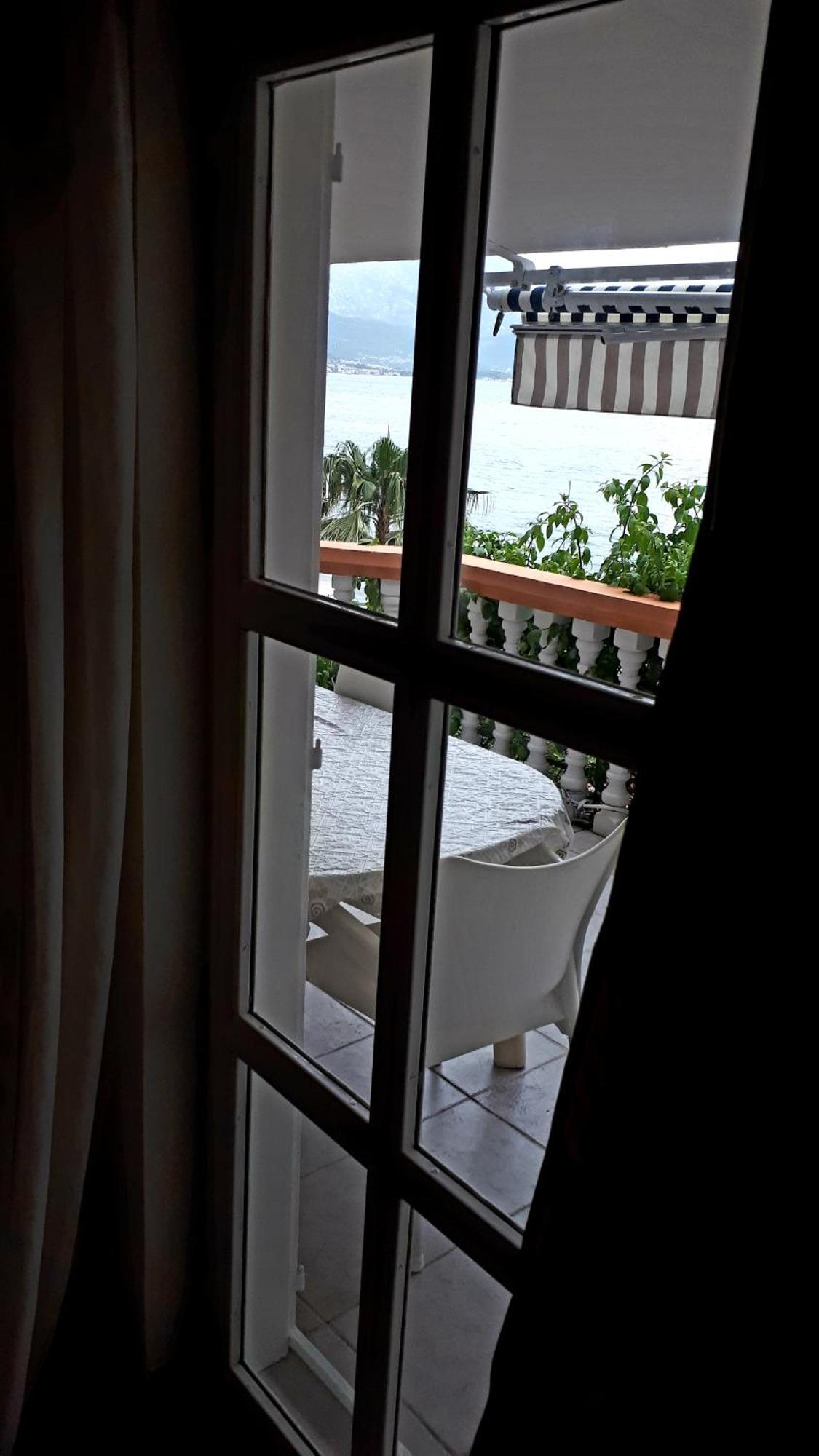 Apartmani Kalinic Bijela Zimmer foto
