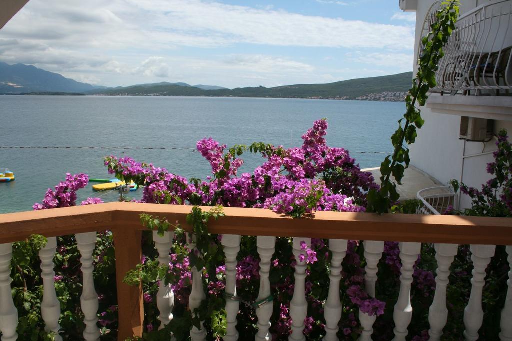 Apartmani Kalinic Bijela Exterior foto